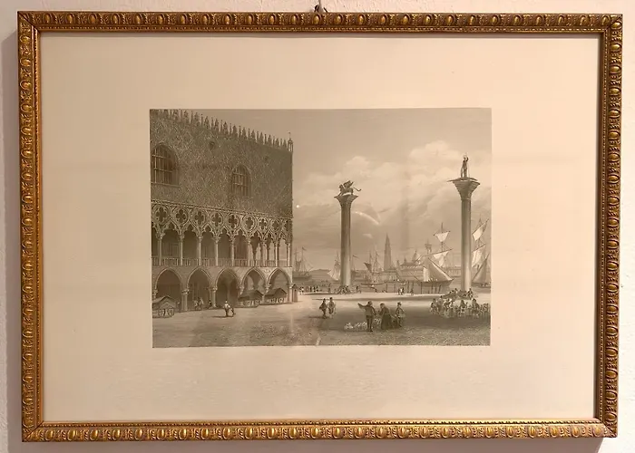 Venice Secret Garden View